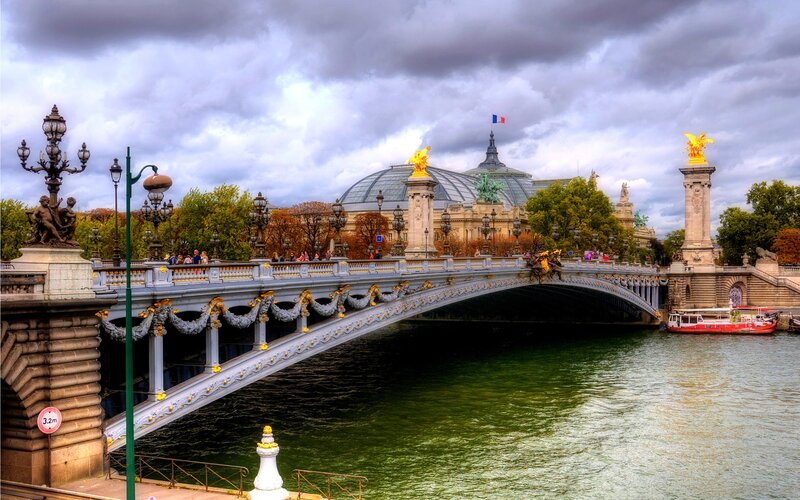 Pont Alexandre III in Paris