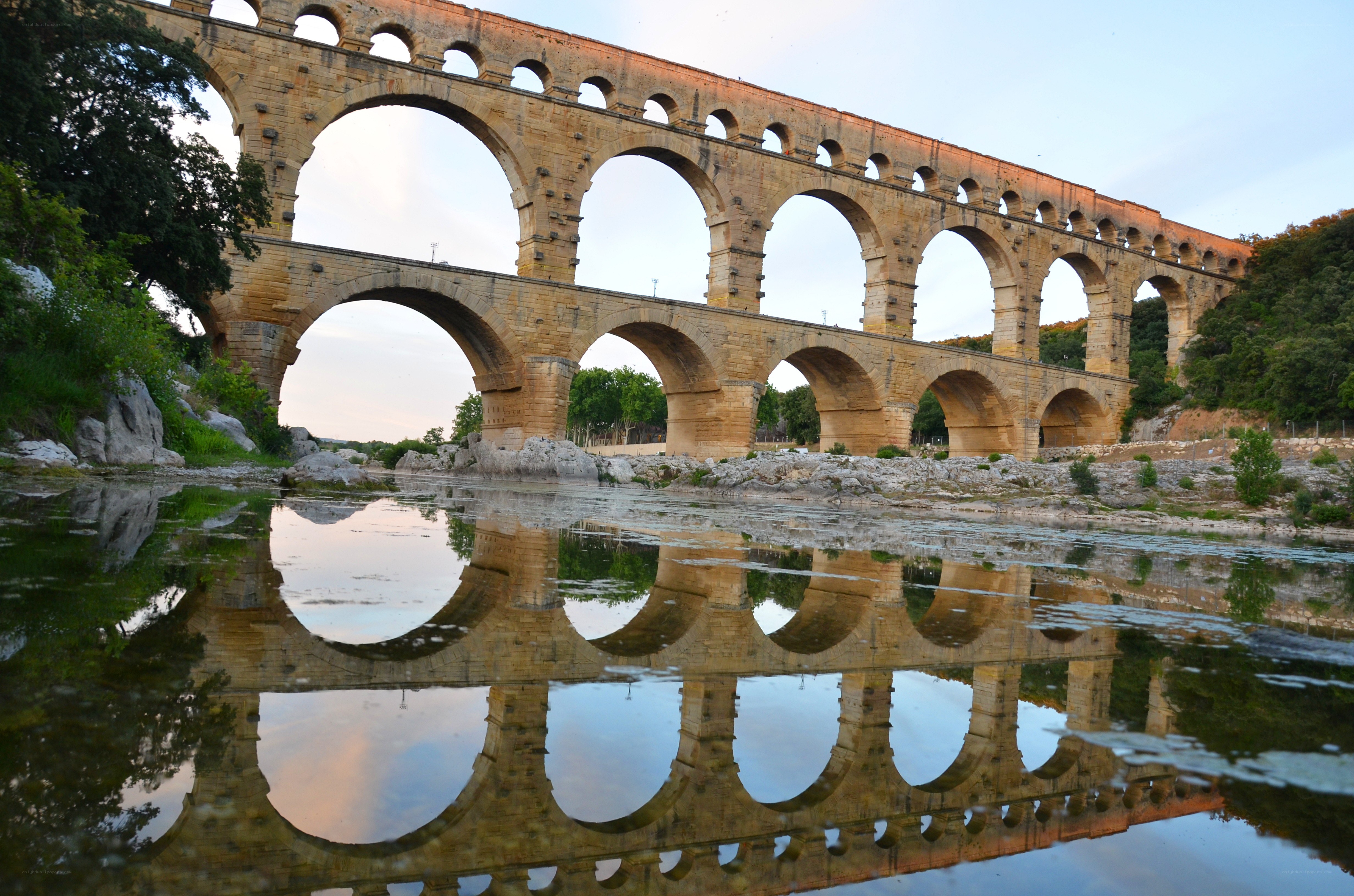 Pont du Gard aqueduct