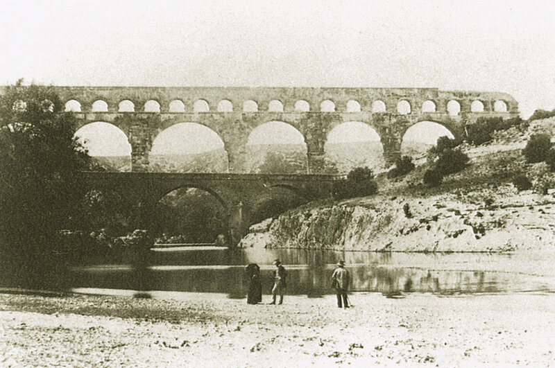 Pont du Gard aqueduct