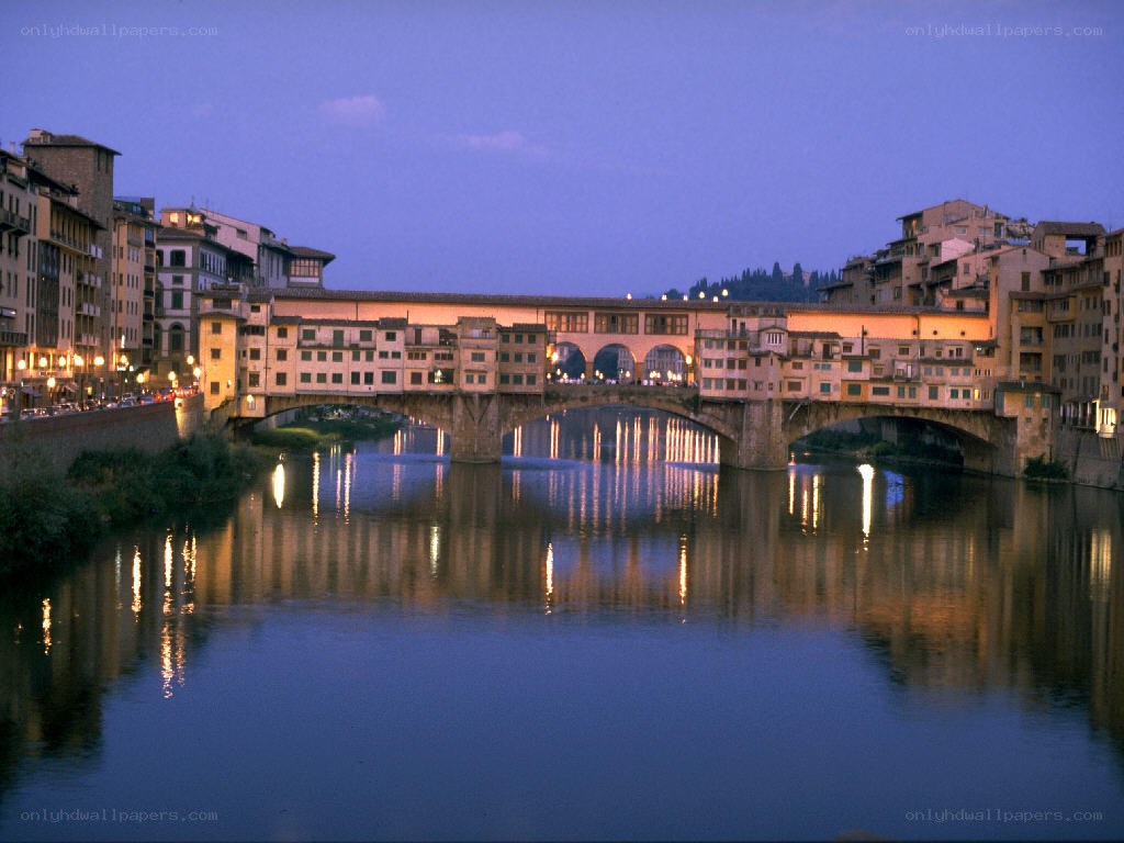 Ponte Vecchio at dusk