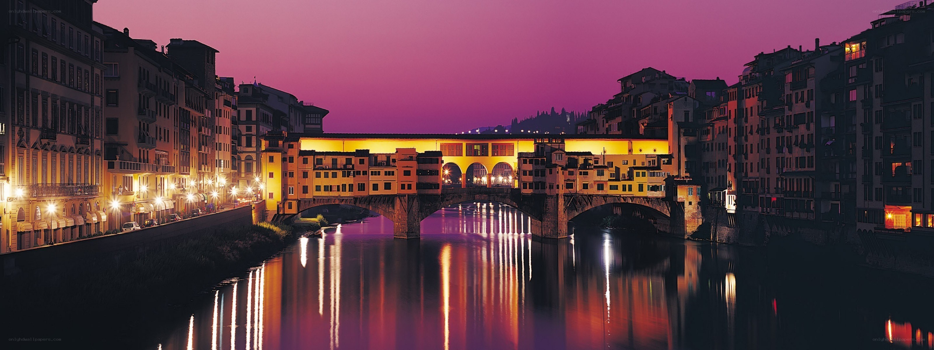 Ponte Vecchio at dusk