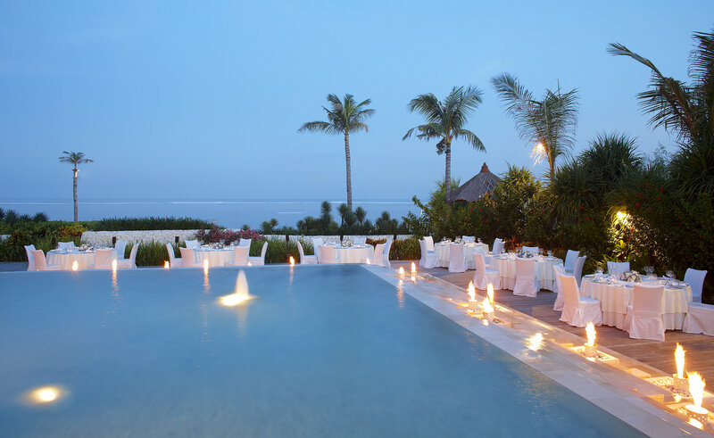 Poolside Dinner Setup — Blue