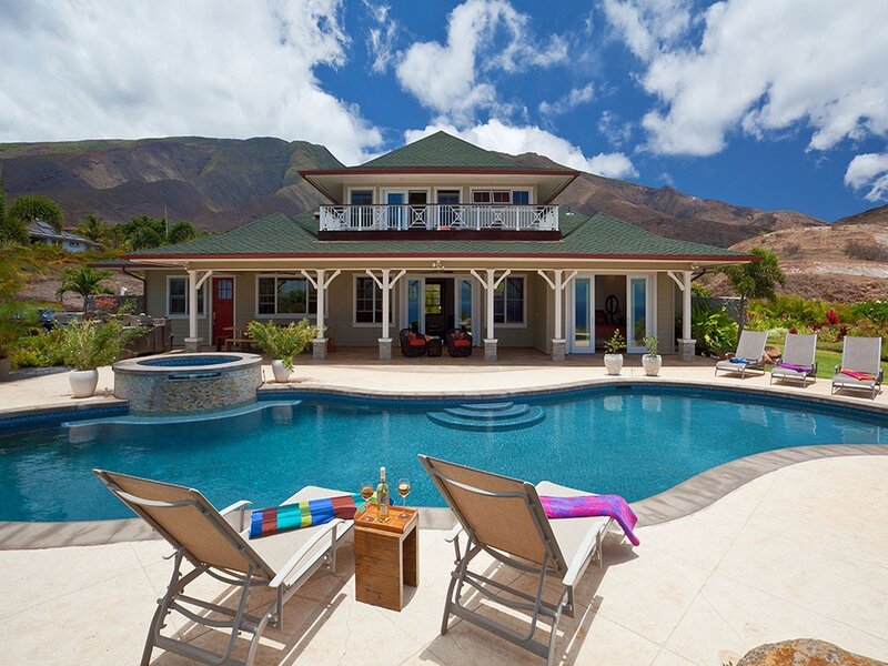 Poolside House with Mountains