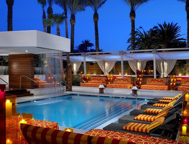 Poolside Lounge Area — Blue, Relaxed