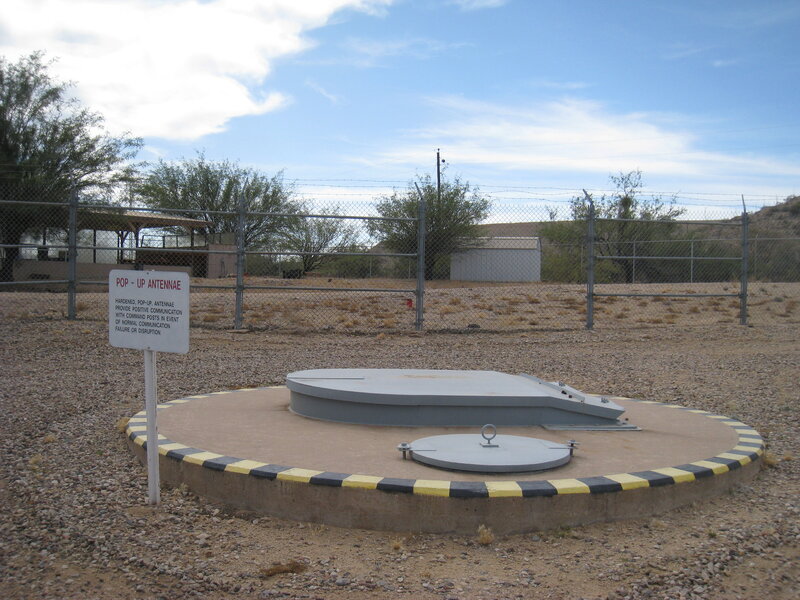 Pop-up Antenna