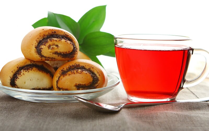 Poppy Seed Buns and Tea