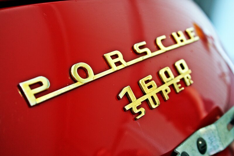 Porsche 1600 Super Emblem