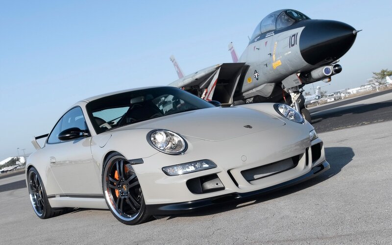 Porsche 911 and fighter jet