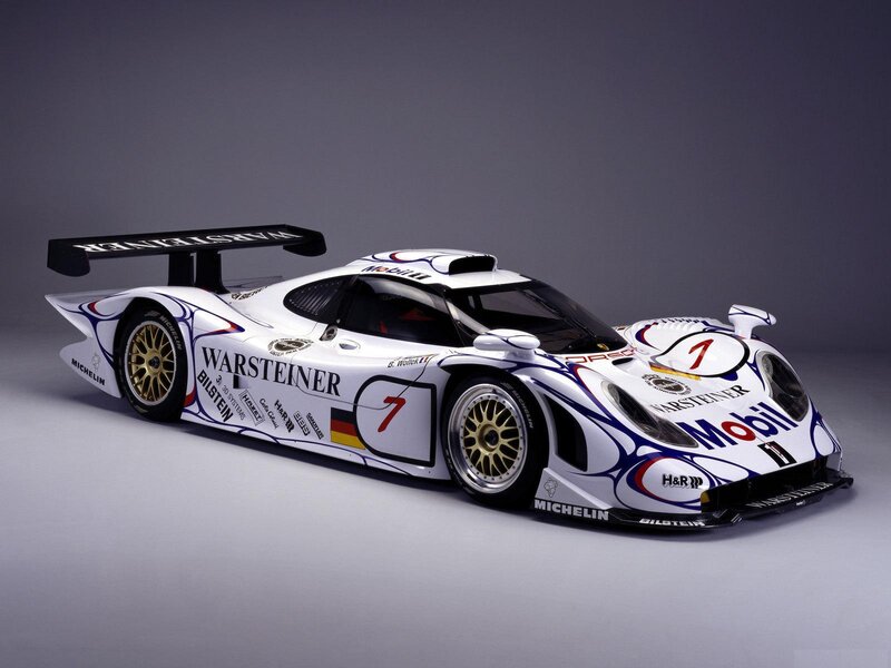 Porsche 911 GT1 race car