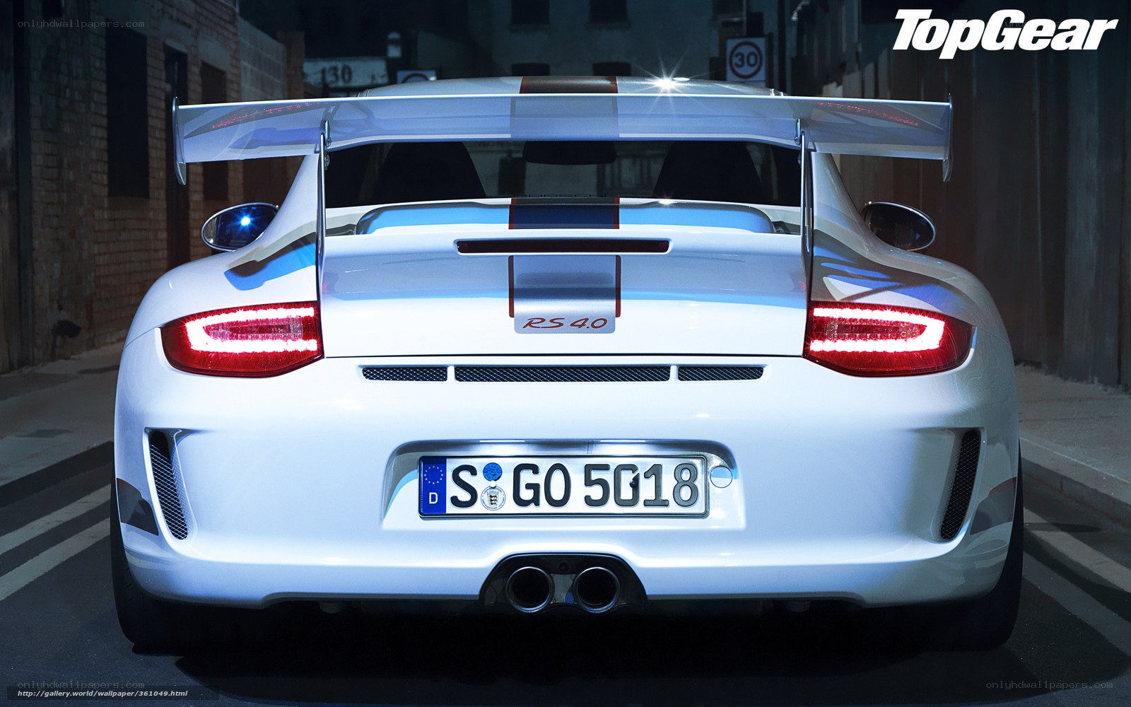 Porsche 911 GT3 RS 4.0 rear view