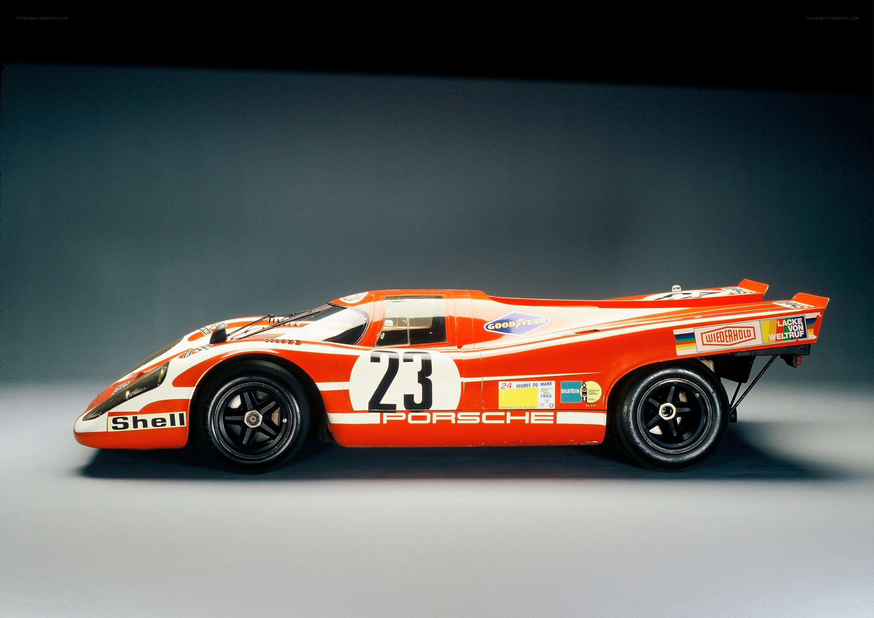 Porsche 917 race car