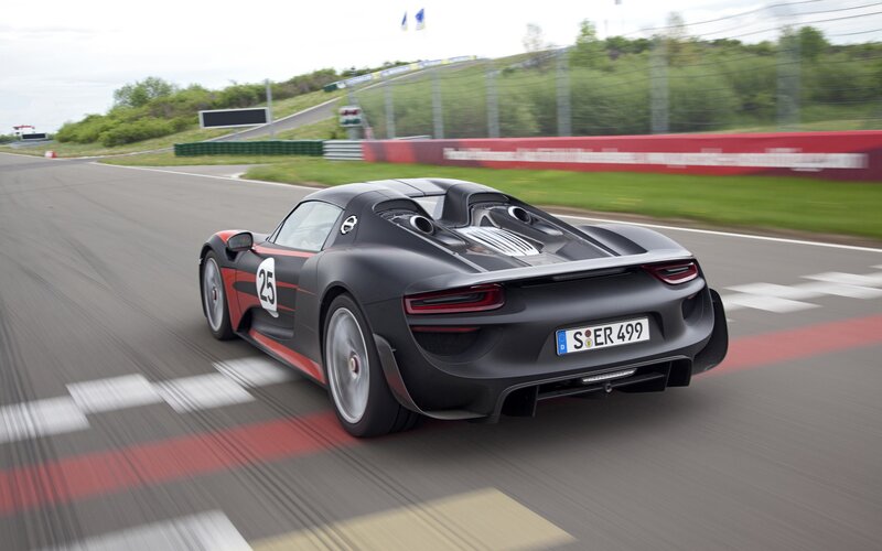 Porsche 918 Spyder on a racetrack