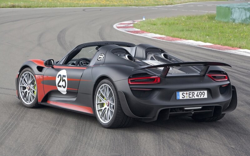 Porsche 918 Spyder on racetrack