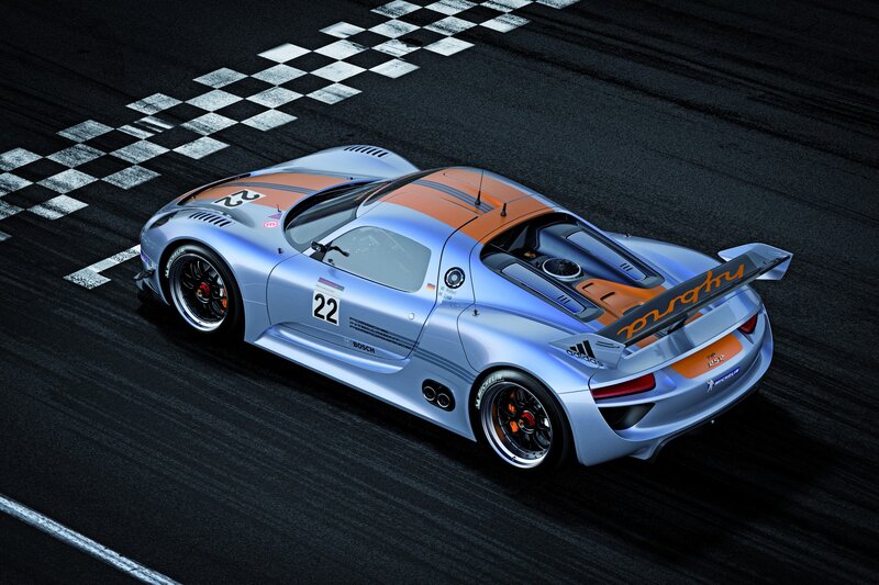 Porsche 918 Spyder race car