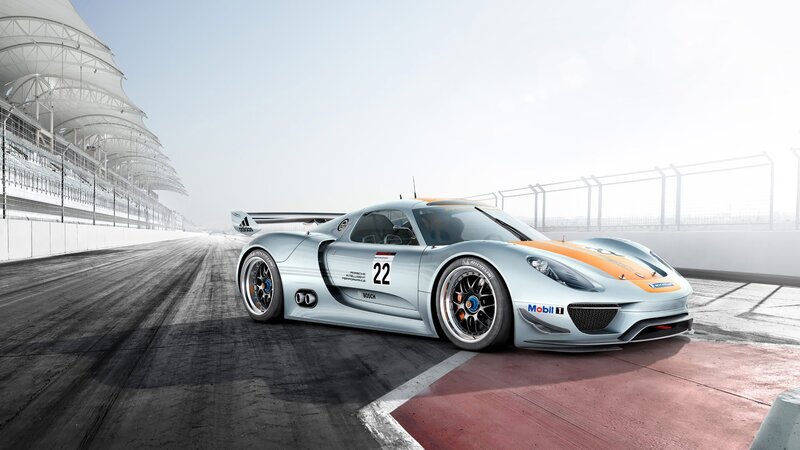 Porsche 918 Spyder race car