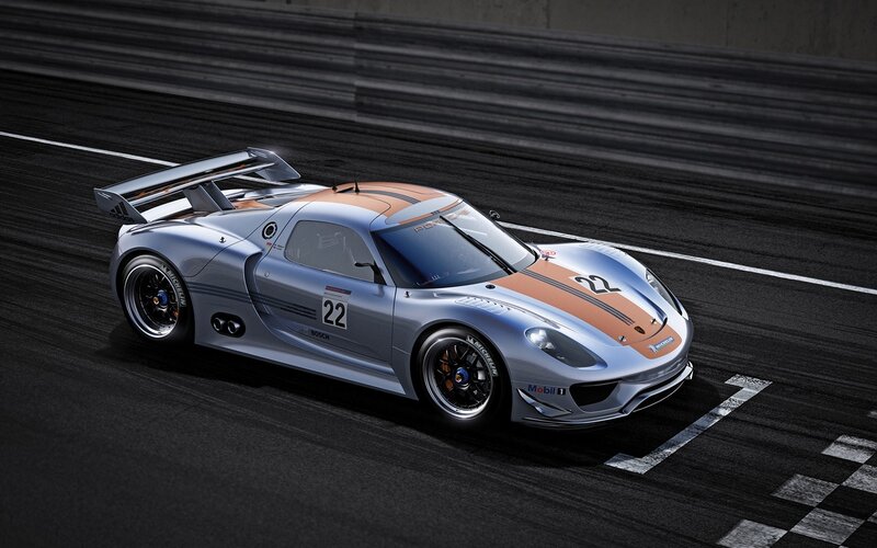 Porsche 918 Spyder race car
