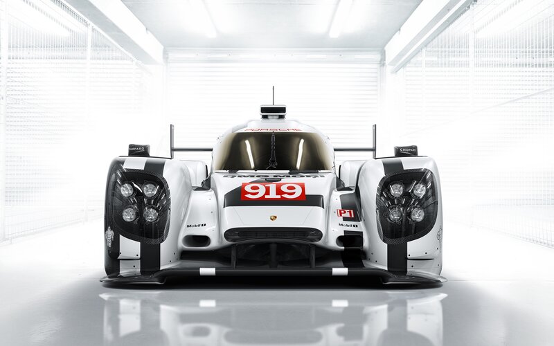 Porsche 919 Race Car