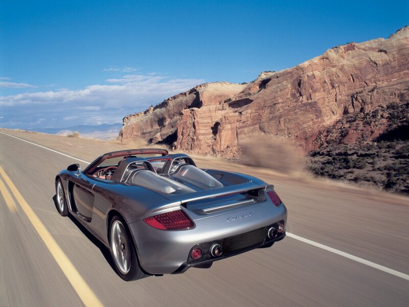 Porsche Carrera GT on desert road