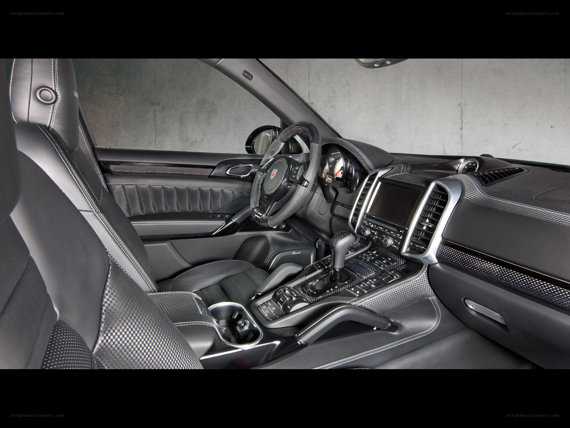 Porsche Cayenne interior