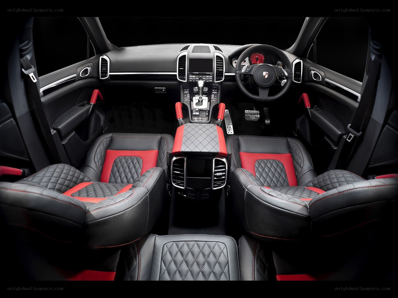 Porsche Cayenne interior