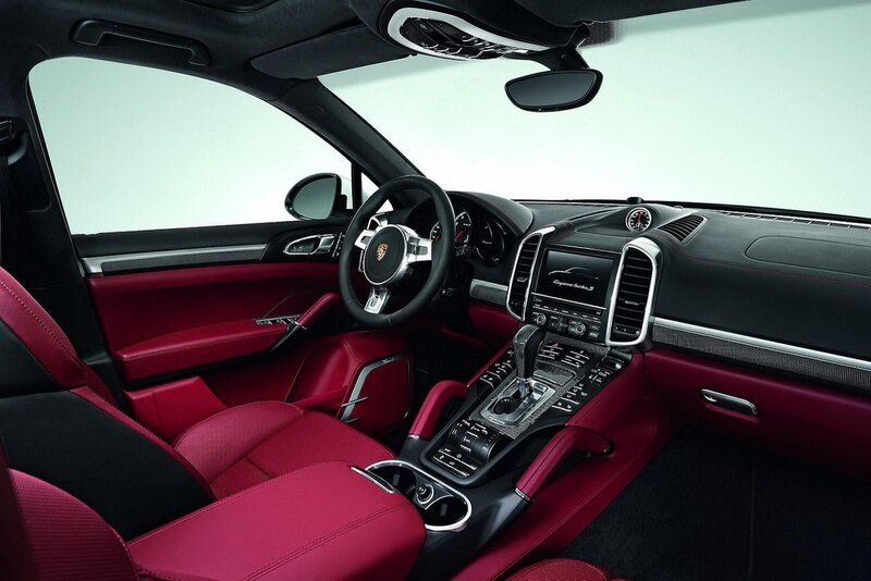 Porsche Cayenne Interior — Red