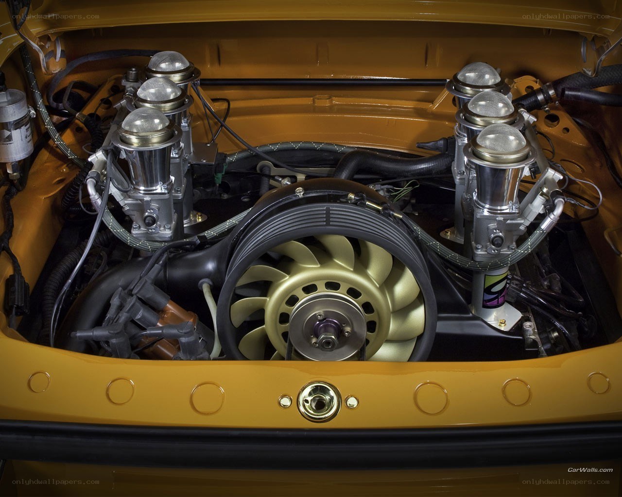 Porsche engine bay
