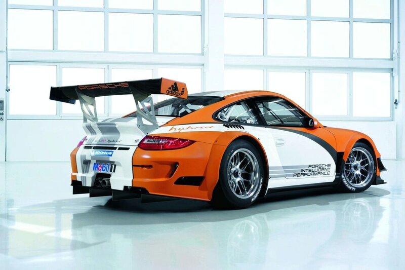 Porsche GT3 Hybrid race car