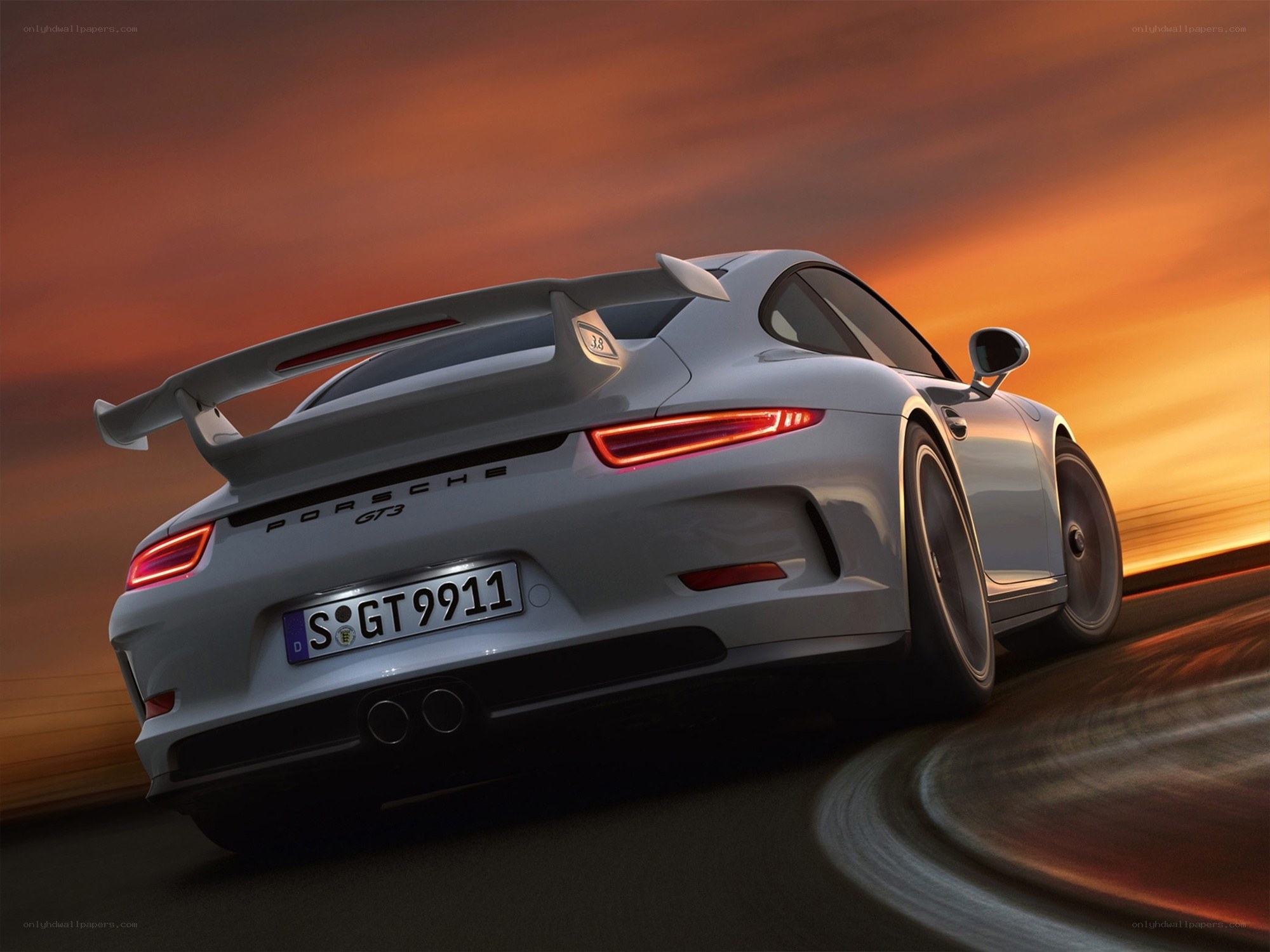 Porsche GT3 in motion