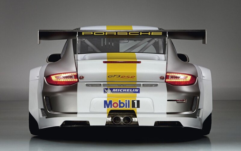 Porsche GT3 RSR Race Car — White