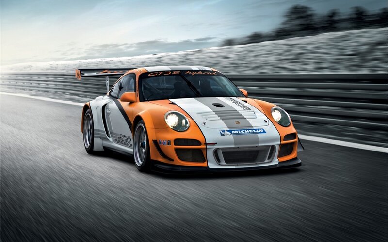 Porsche GT3R Hybrid race car