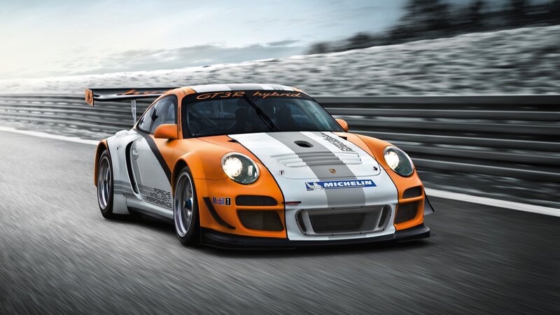 Porsche GT3R Hybrid race car