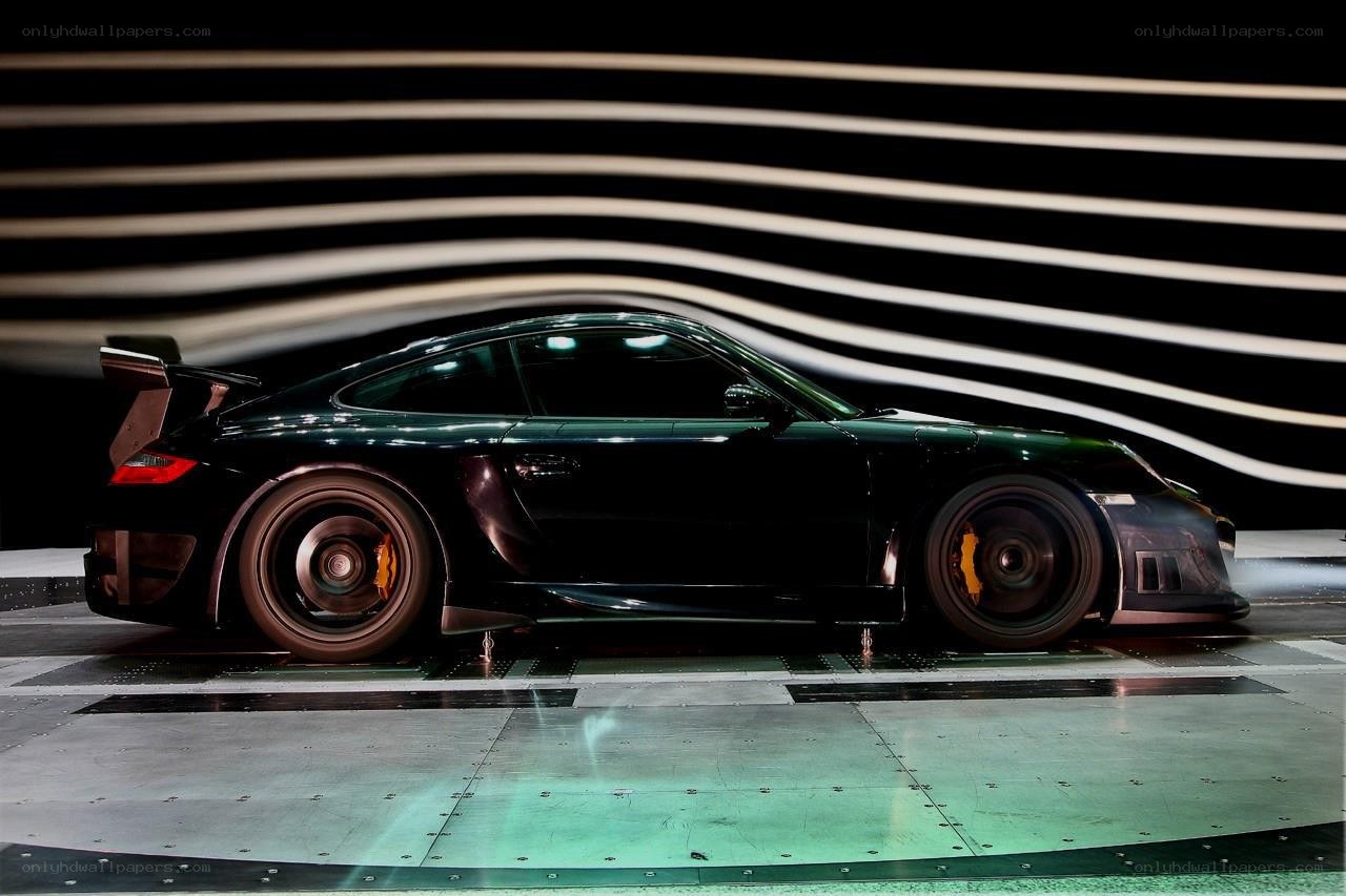 Porsche in wind tunnel