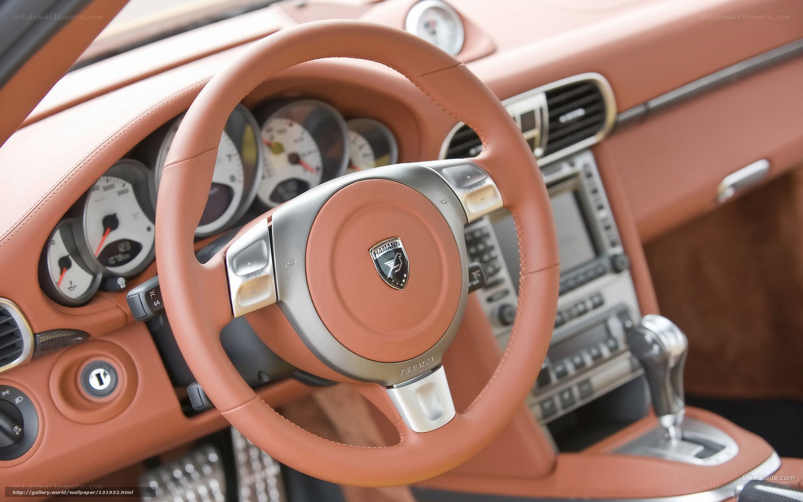 Porsche interior with Hamann steering wheel