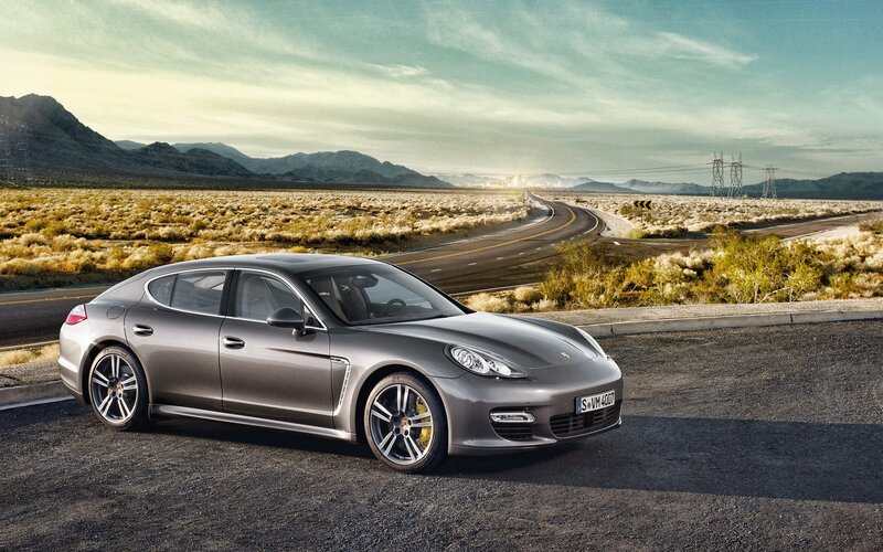 Porsche Panamera in desert landscape