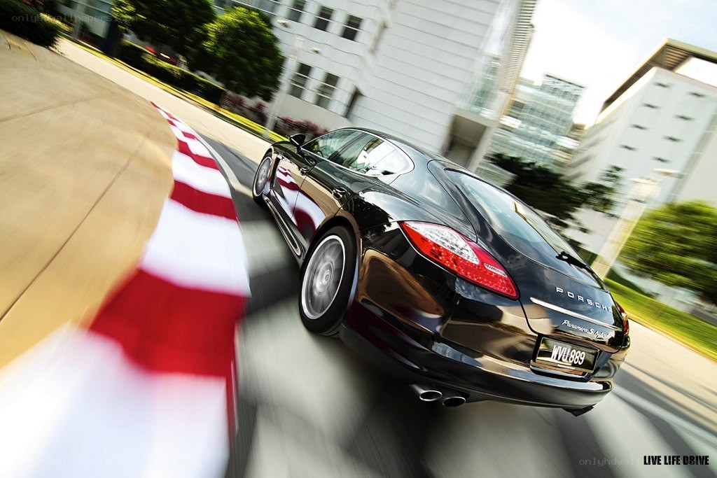 Porsche Panamera in motion