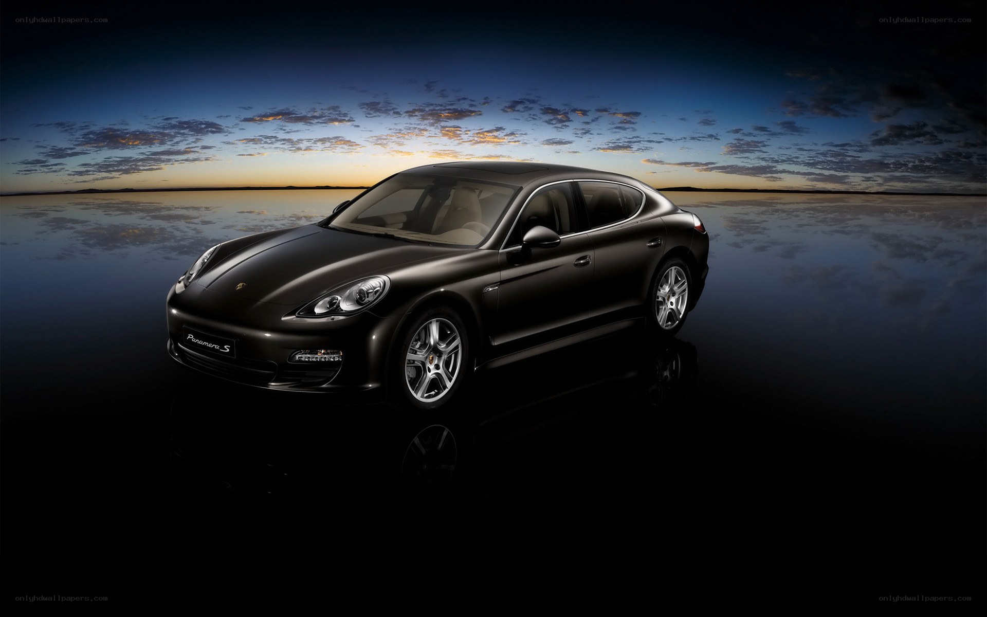 Porsche Panamera S at dusk