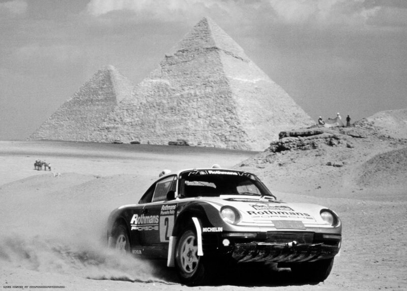 Porsche rally car at pyramids