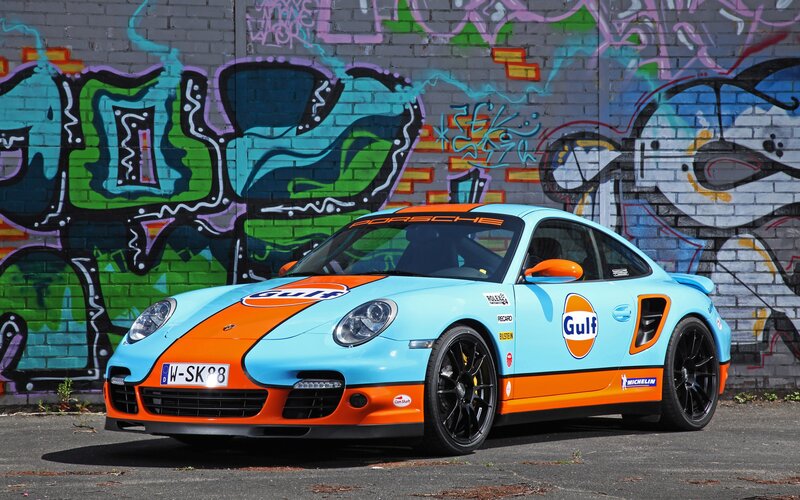 Porsche Sports Car — Blue, Vibrant