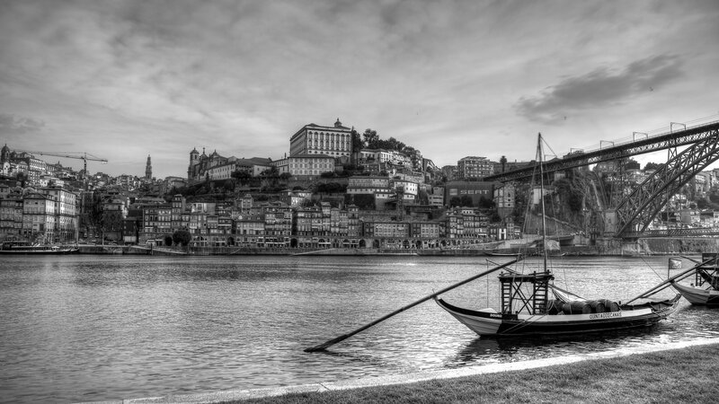 Porto riverfront with bridge