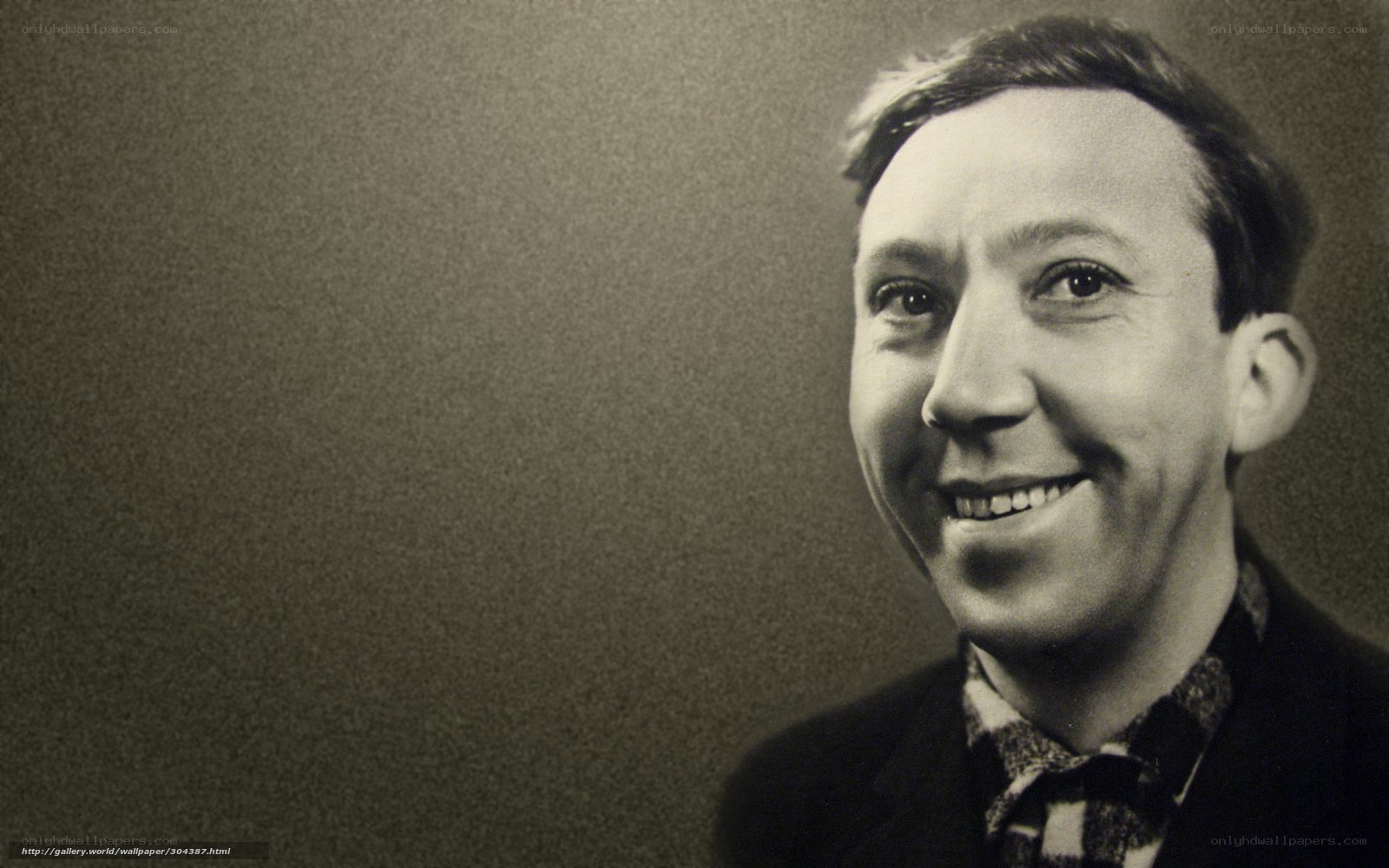 Portrait of a smiling man
