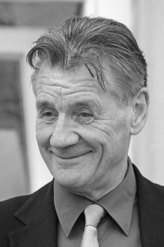 Portrait of a smiling man