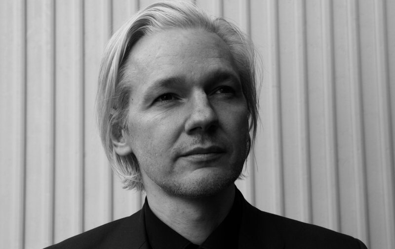 portrait of julian assange