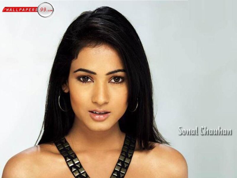 Portrait of Sonal Chauhan