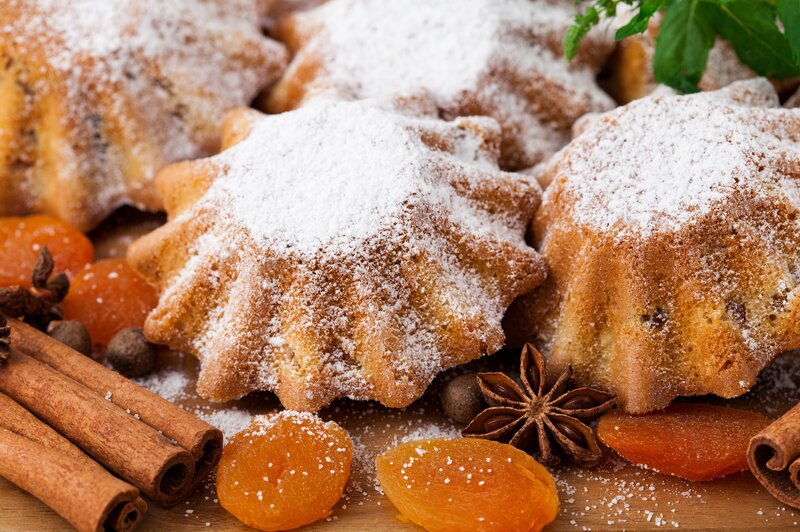 Powdered Pastries with Spices