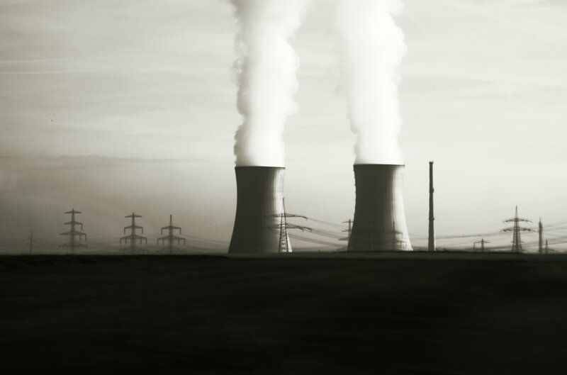 Power plant cooling towers