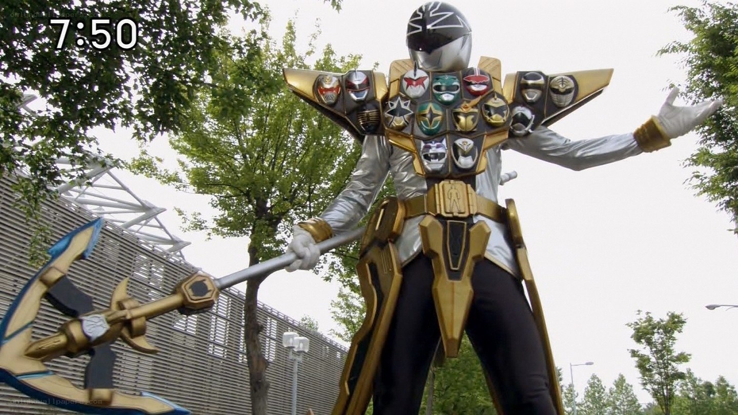 Power Ranger with golden armor