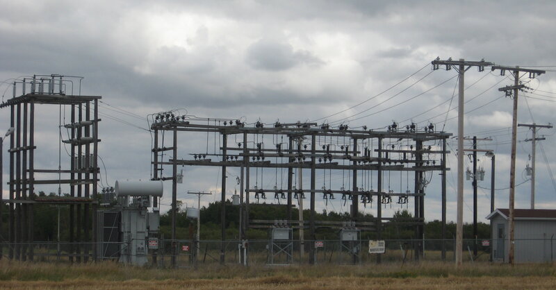 Power substation with transformers