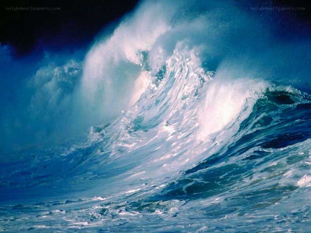 Powerful ocean wave crashing
