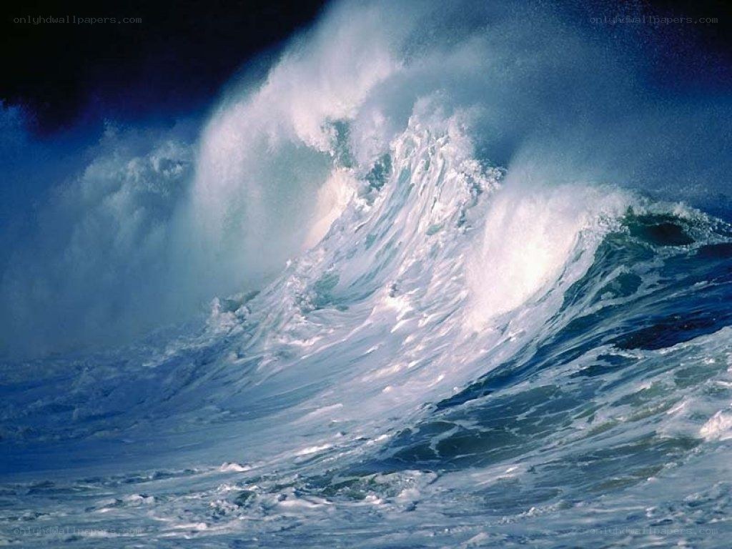 Powerful ocean wave crashing