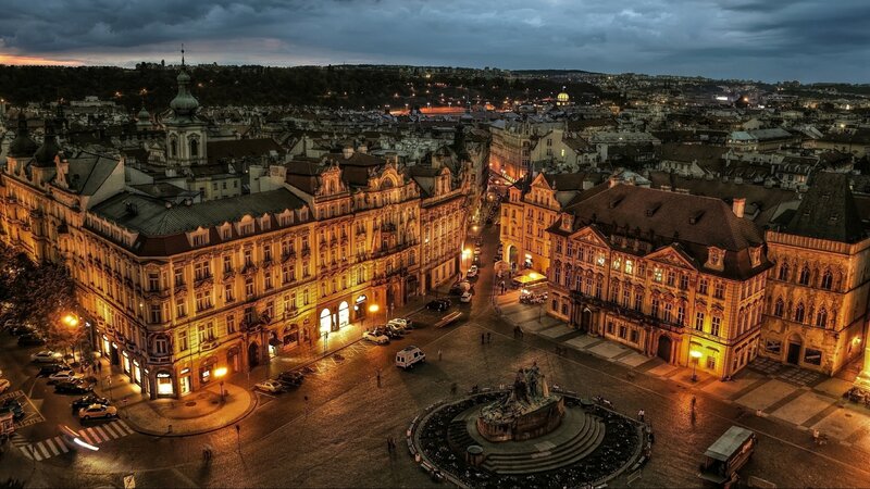 Prague City Square at Dusk — Yellow